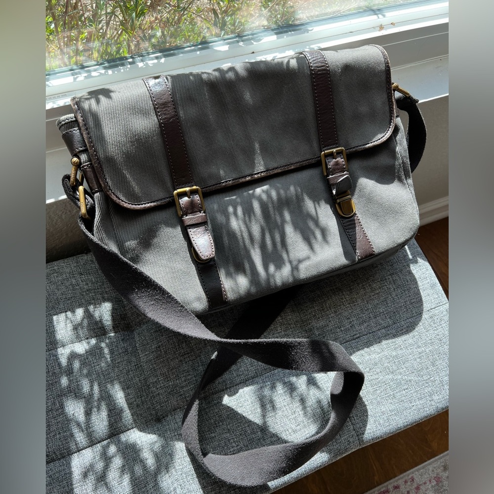 Fossil Canvas Messenger/Laptop Bag